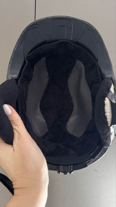 Дамска каска за ски Uvex, 51-55 + очила