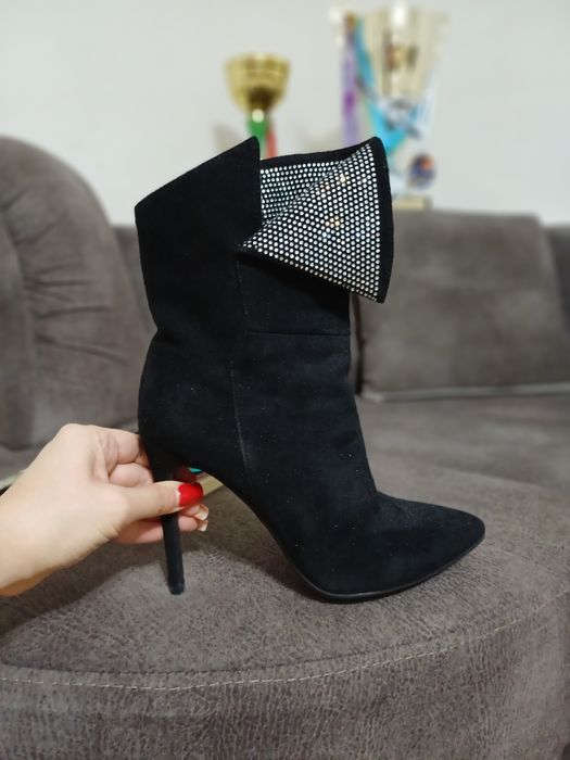 Сапожки со стразами