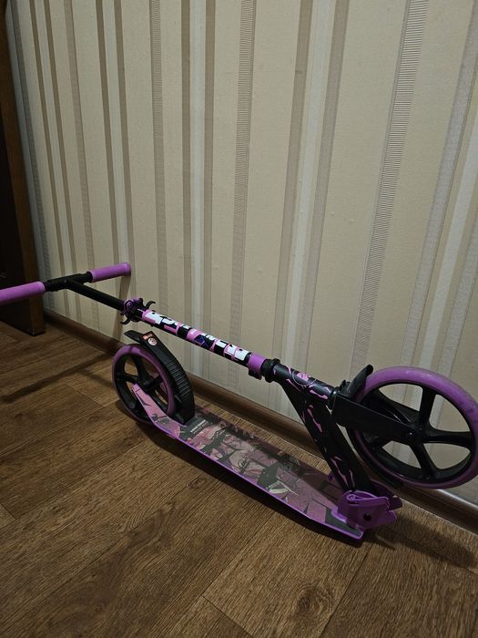 Продам классный самокат