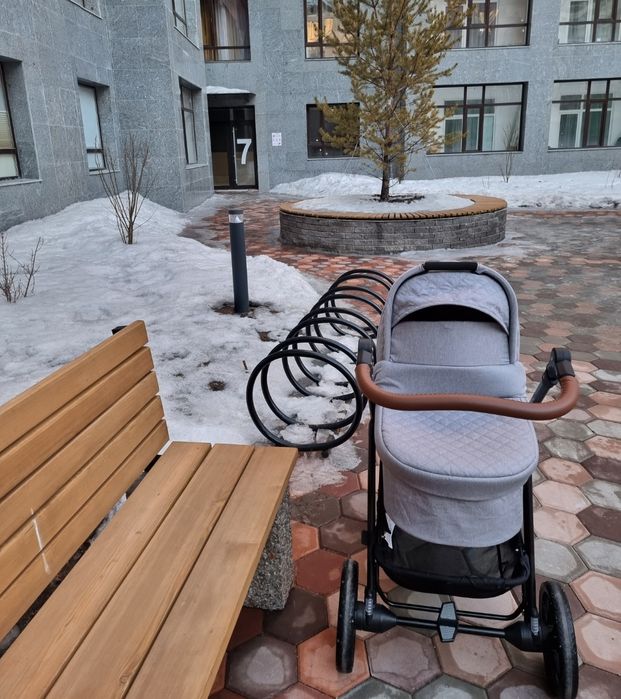 Продам коляску 2 в 1