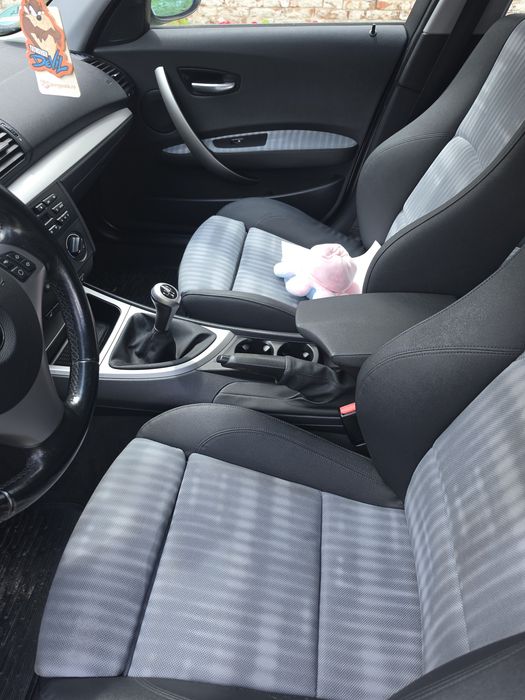 Vand bmw seria 1 motor 1.6 2600 euro