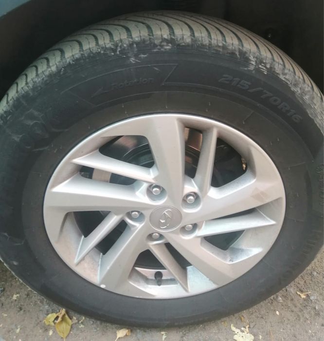 Продам резину летнюю