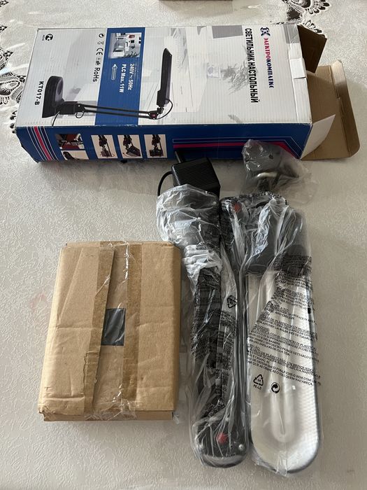 Лампа настольная