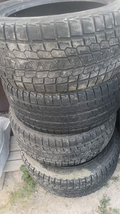 235/50/20 б/у продам