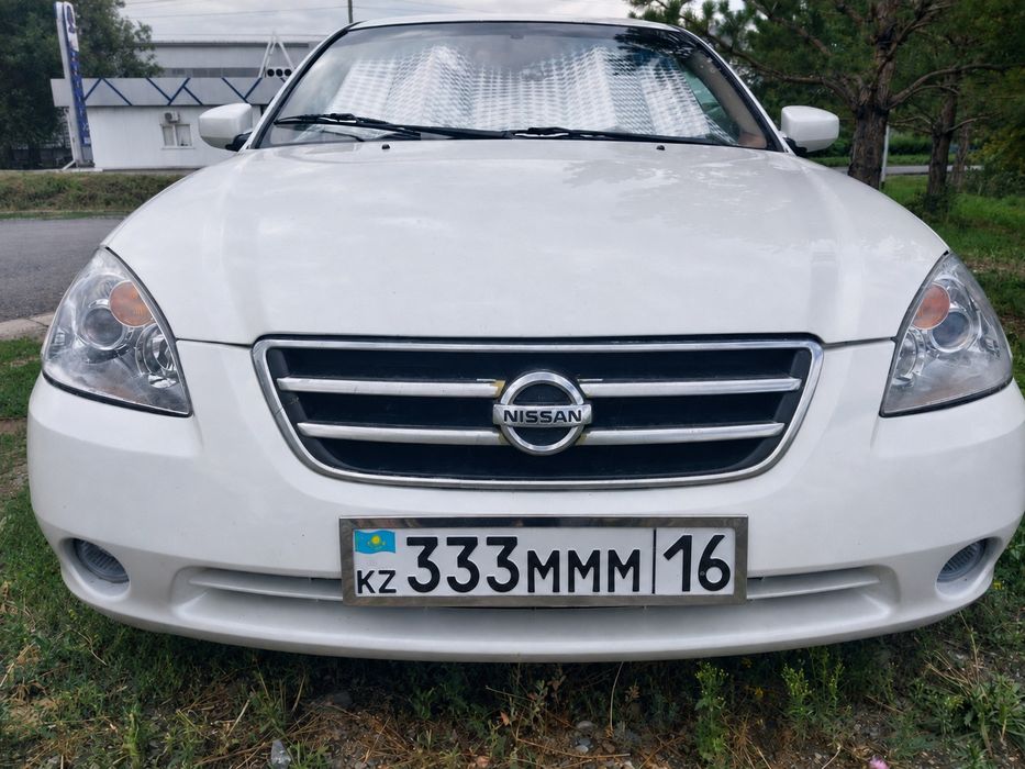 Nissan altima l31 решетка радиатора