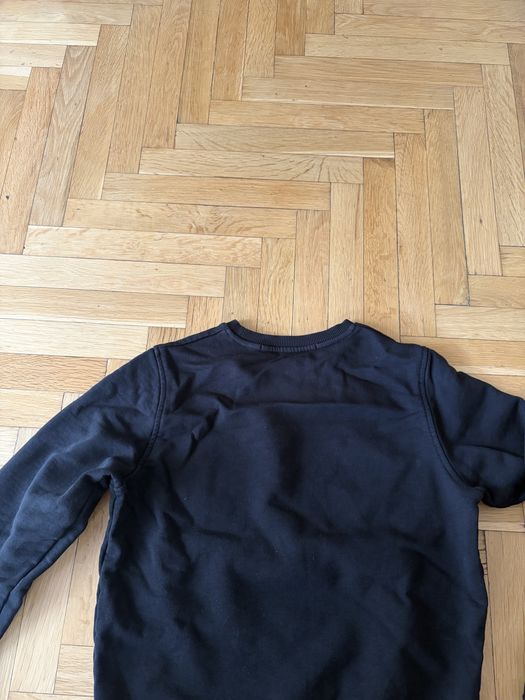 Продавам дрехи Karl Lagerfeld Emporio Armani