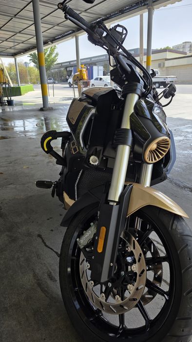 Мотоцикл Benda lfc700 pro