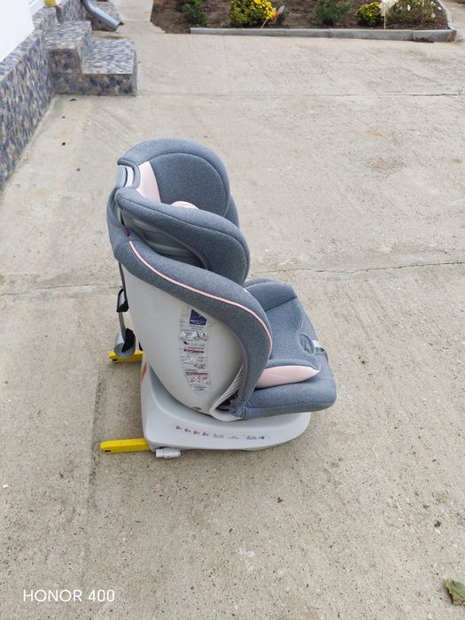!!!Vand scaun auto Isofix!!!