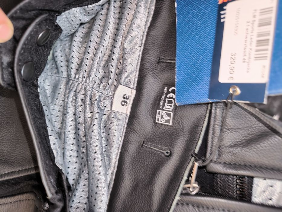 Кожен екип FLM от две части