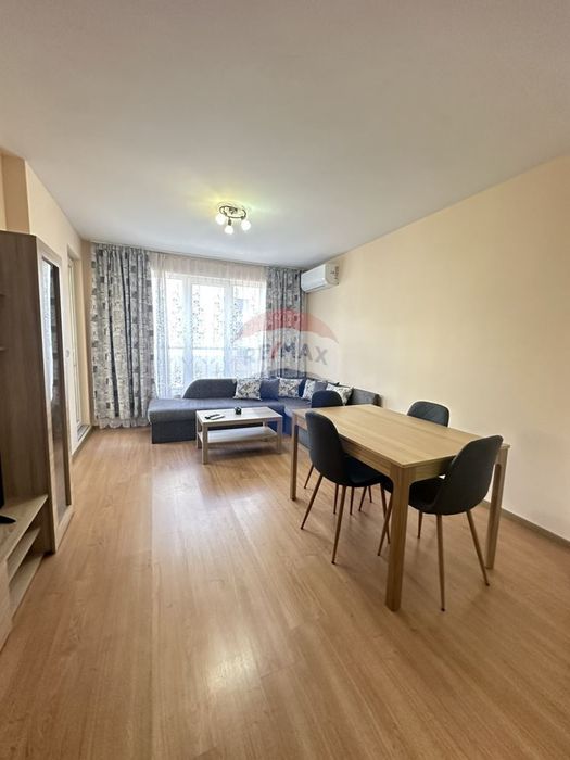 Дава се под наем Двустаен апартамент в Варна, Победа - 68 кв.м за 448.8 € - Снимка #1