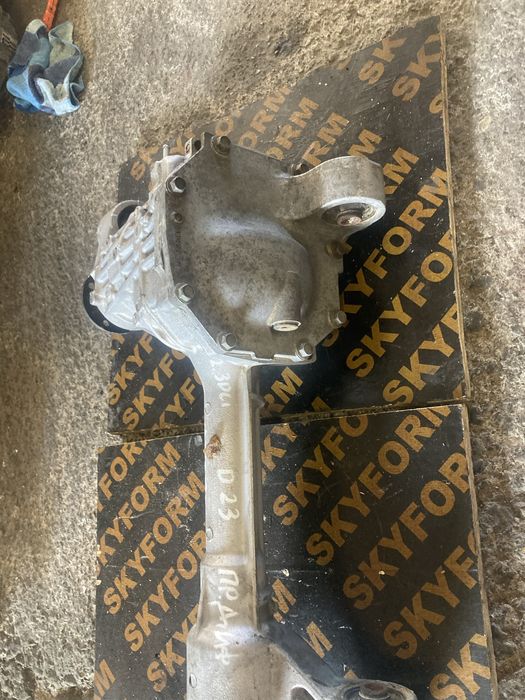 Nissan Navara D23 2.3 dci 2017 година Преден Диференциал