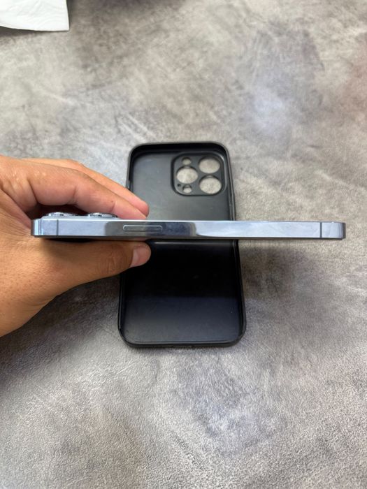 Продам 13 pro 256gb