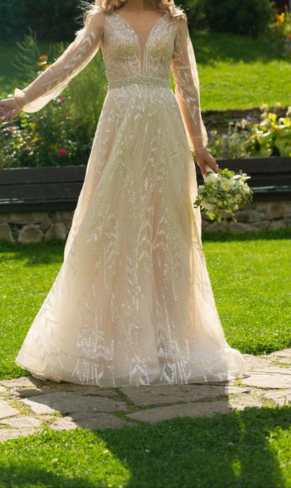 Vand rochie mireasa