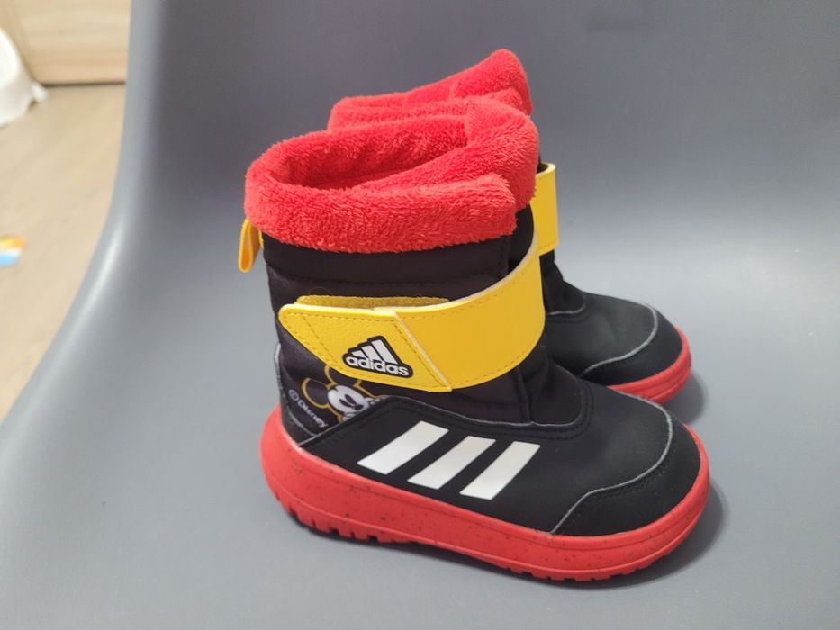 Ghete Adidas marimea 26