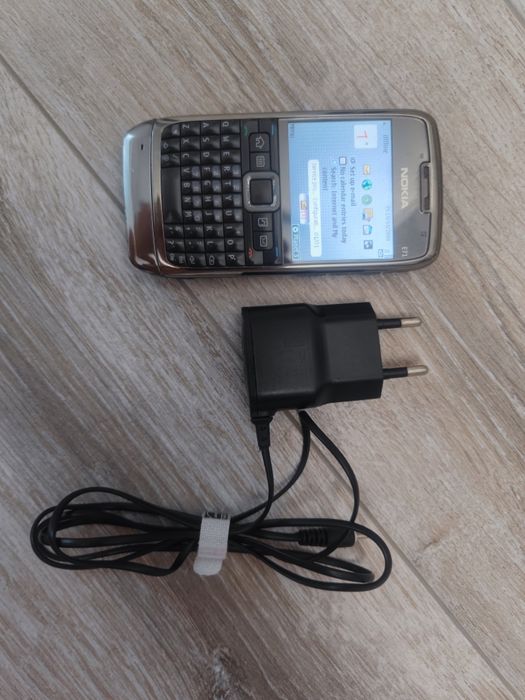 Телефон смартфон Nokia E71 Нокиа е71 имей есть IMEI bor