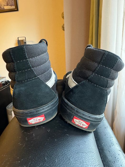 Adidasi vans off the wall first in bmx