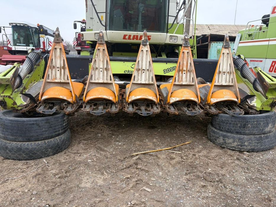 Жатка кукурузная