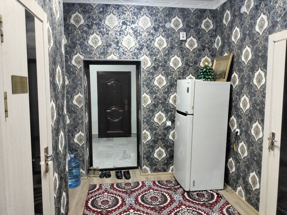 Kosmosdan 2 x kvartira sotiladi