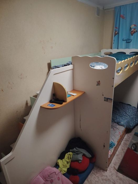 Продам кровать и шкаф