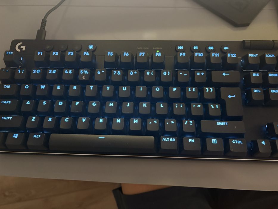 КлавиатураLogitech G Pro X TKL Lightspeed brown tactile