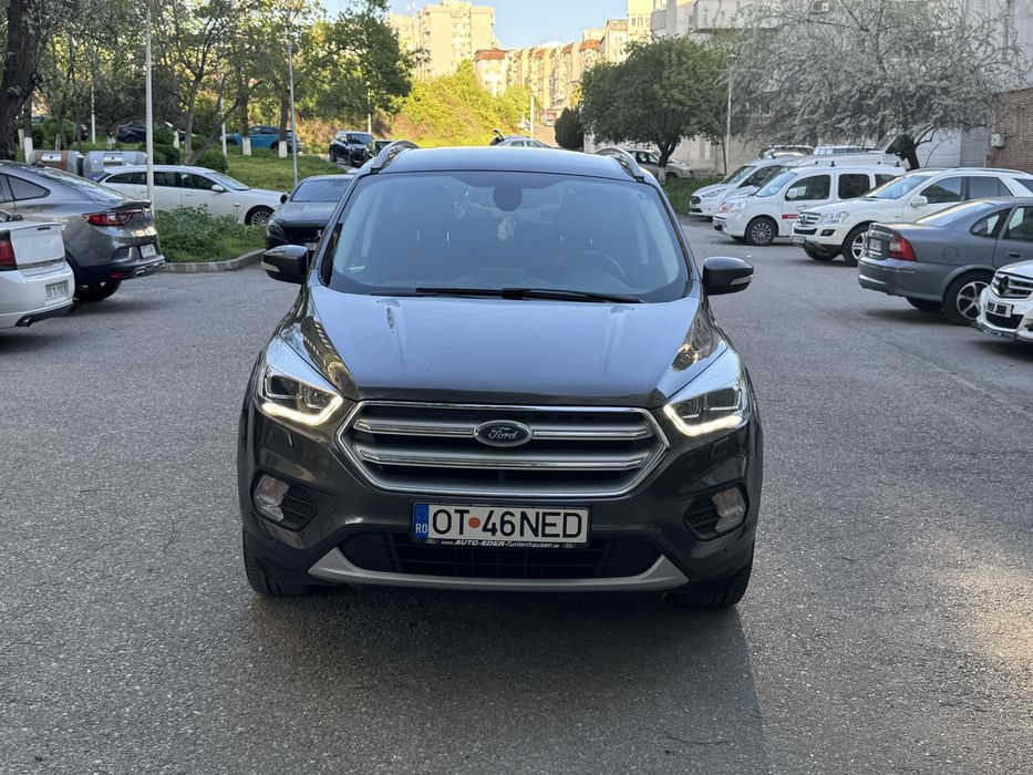 Ford kuga 4x4  , variante sprinter sau autoturism mai mic de oras