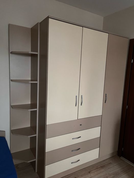 Обзавеждане за спалня / детска стая