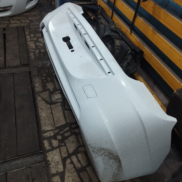 Продам бампера на кобальт