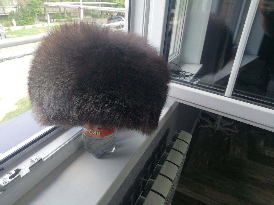 Чернобурка шапка женская в отличном  состоянии