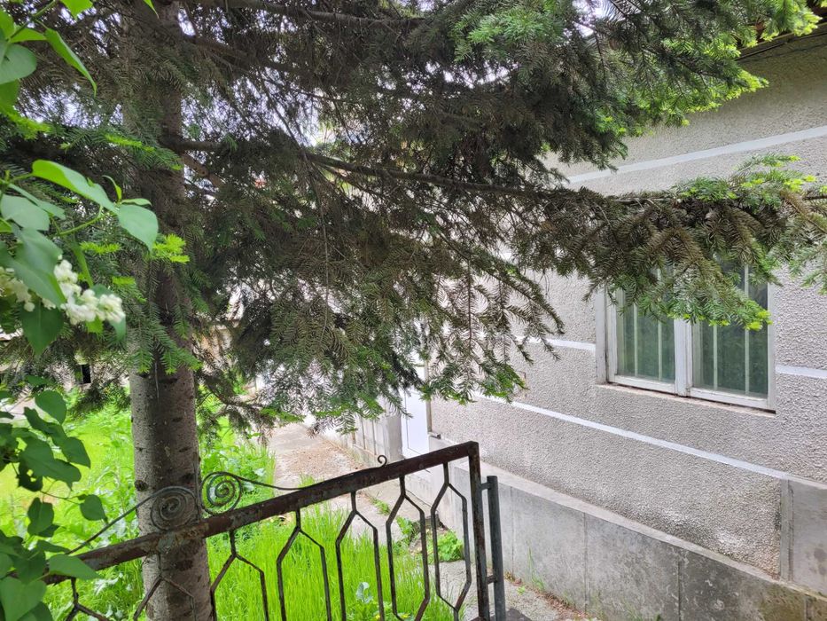 Vand casa, pozitie ultracentrala, oras Tulcea