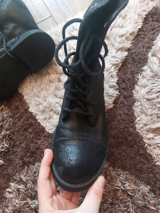 Esprit боти 37 номер