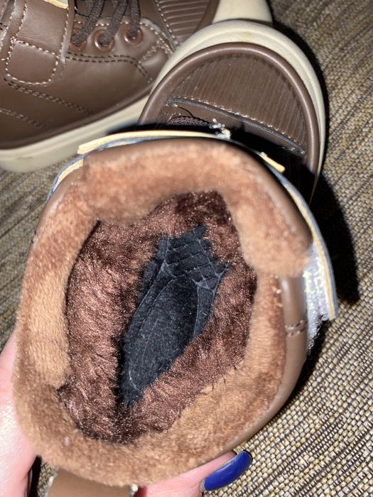 Ботинки для мальчика новые 26 р