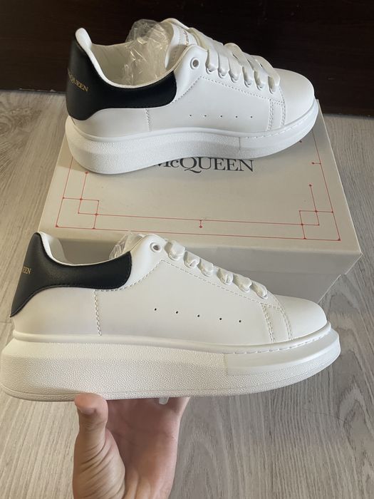 Alexander McQUEEN