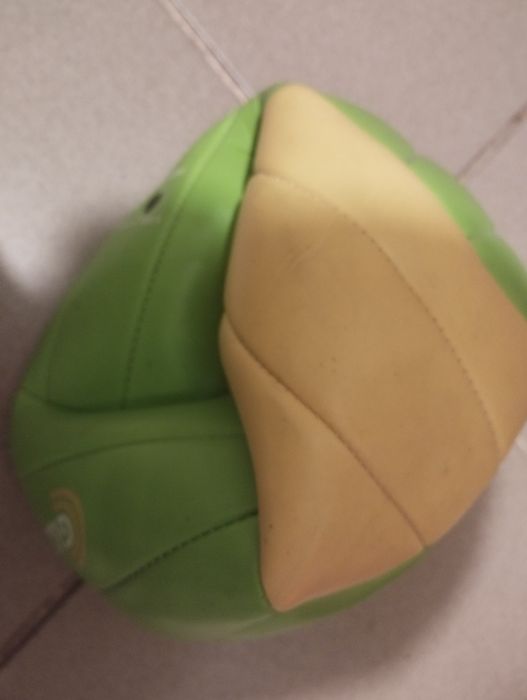 Нови 2 топки - баскетбол и волейбол