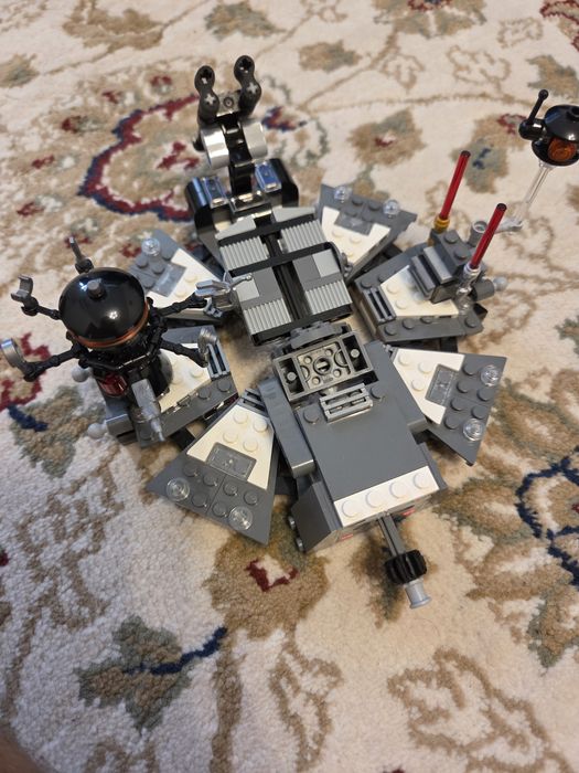 Vand Lego Star Wars 75183 in stare perfecta.