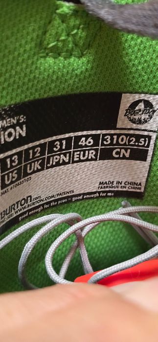 Bootsi snowboard Burton ion 46