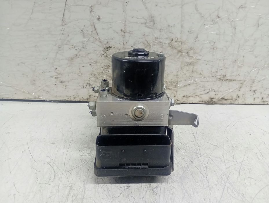 Pompa ABS 3451-6787836-01 BMW Seria 1 E81/E82/E87/E88 (facelift) (2007 - 2012) 2.0 benzina N43