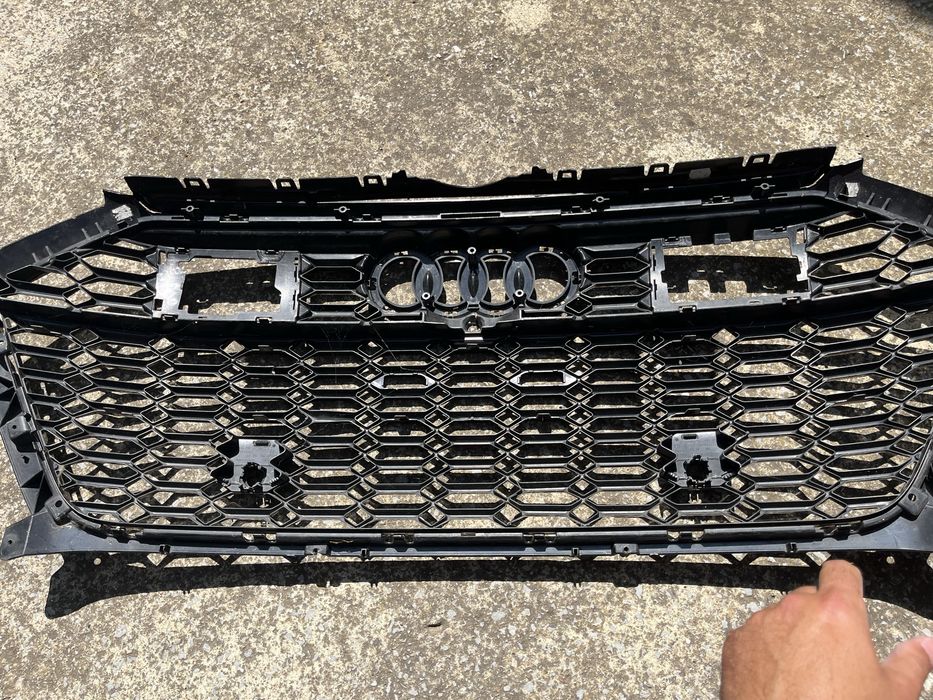 Решетка за Audi A7 4K RS7 Sportback
