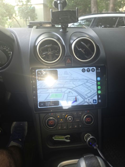 Vând nissan qashqai 2012