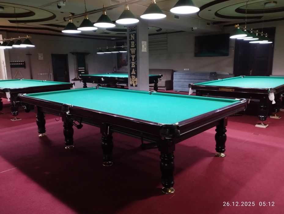 Продаю 12 футовые бильярдные столы (графит)