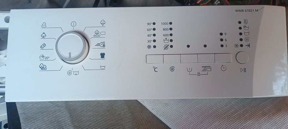 Пералня Beko на части