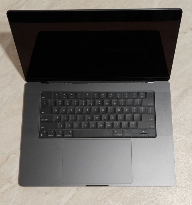 MacBook Pro 16 M4PRO 24/512 14 циклов