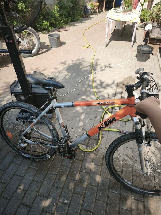 Bicicleta Hardtail KTM ultra style editie limitata cu roti de 27.5
