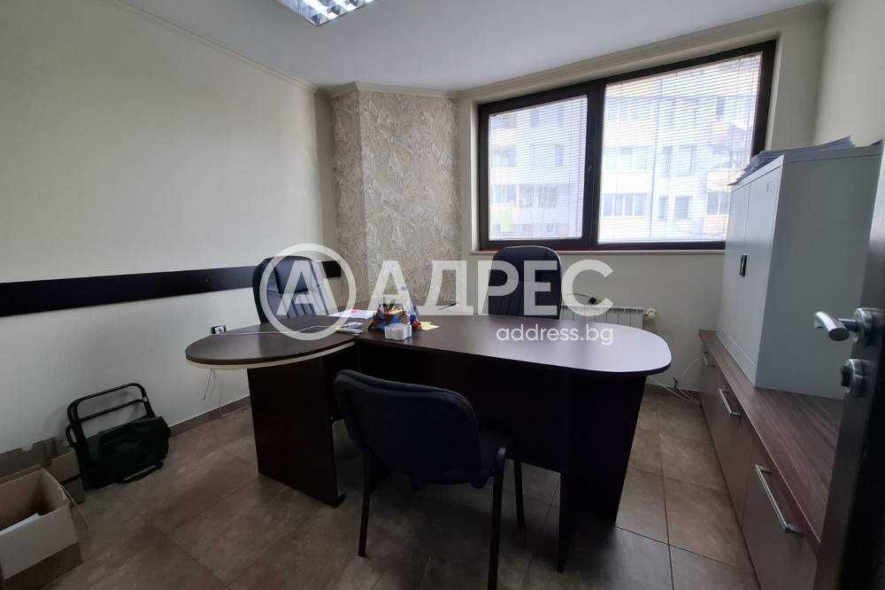 Продава, офис, гр. Смолян, Нов Център