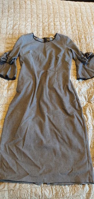 Rochie cambrata marimea 44