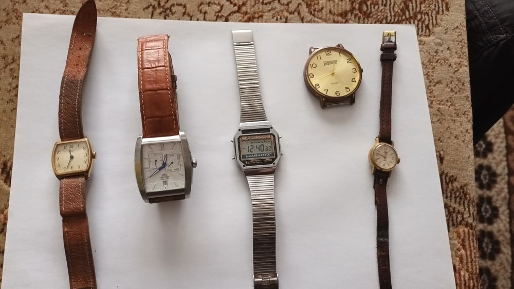 Vând câteva ceasuri vechi