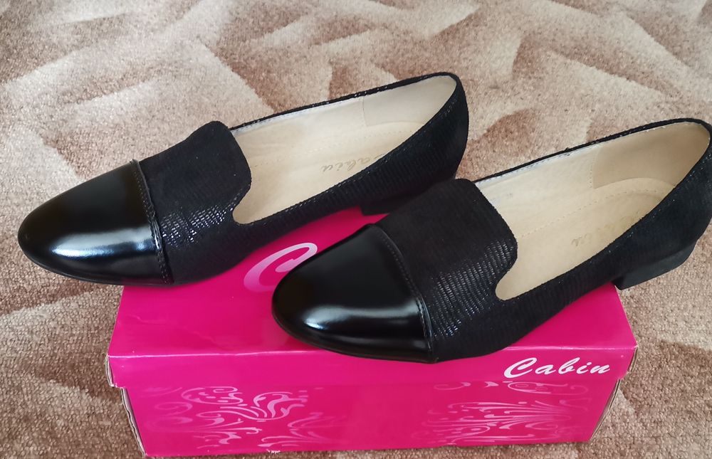 Нови дамски обувки