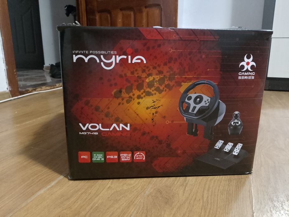 Volan de gaming NOU