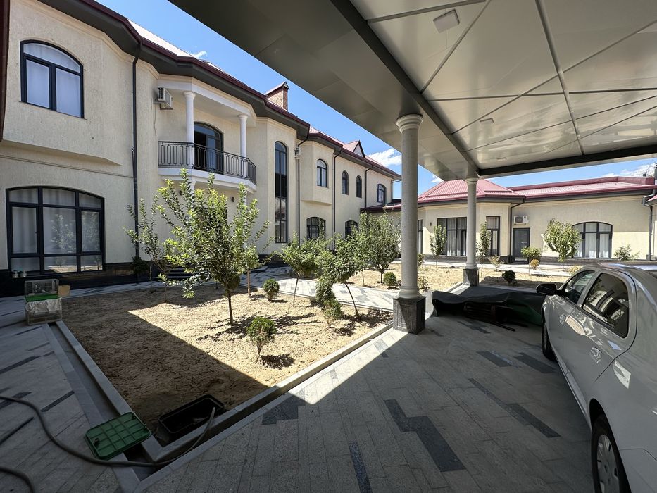 Алмазарский район продается большой частный дом 11 соток