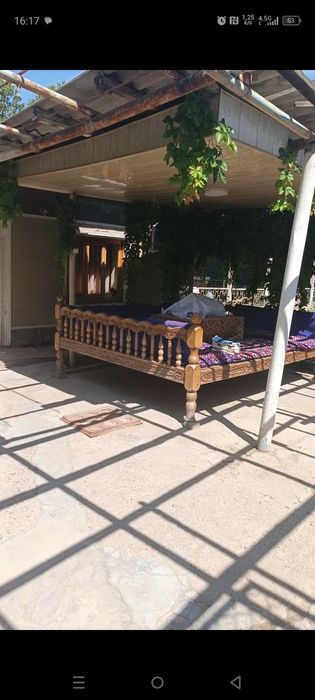 Toshkent viloyati,Bekobod shahar Xovli sotiladi.
