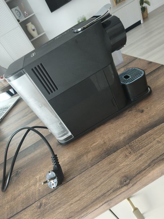 Aparat de cafea Nespresso
